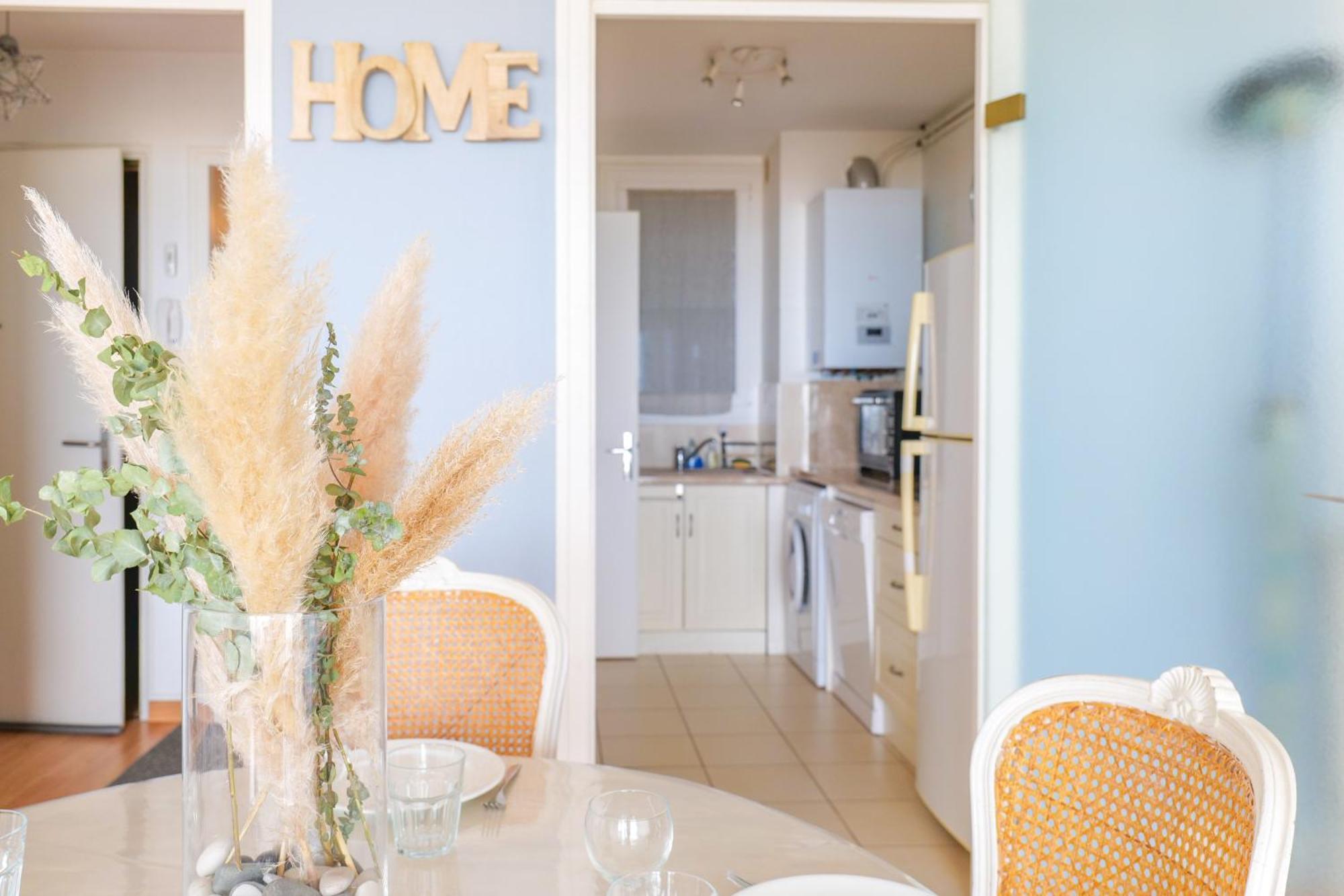 Appartement Avec Vue Sur La Baie Des Sables D'Olonne - 4 Personnes Les Sables-dʼOlonne Exteriör bild